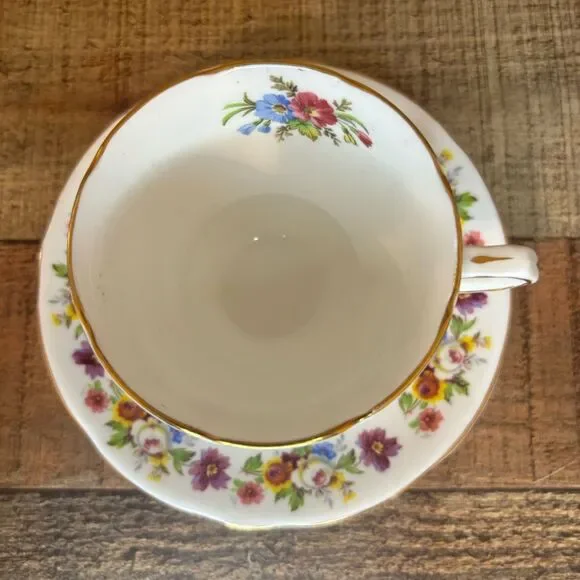 Royal Stafford Bone China Made in England Teacup and Saucer Floral Gold Trim - Picture 2 of 10